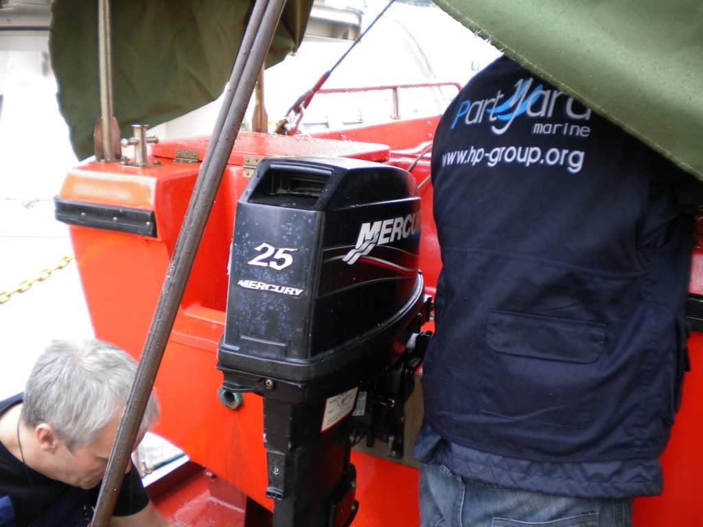 Rescue Boat Engine Mercury 25hp PartYard