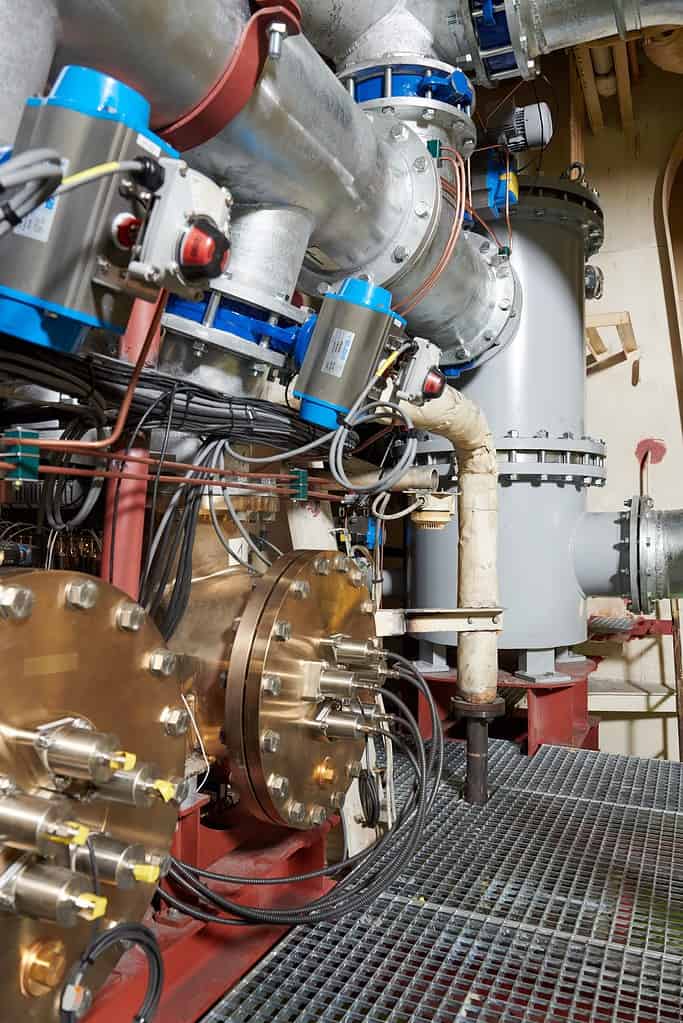 0901d19680bd5a8f main 1