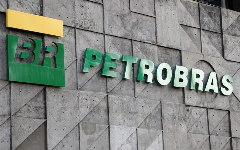 New Petrobras CEO Aims to Rejuvenate Shipbuilding Industry and Boost Jobs