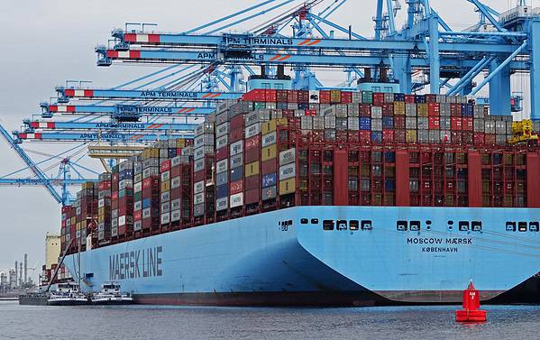 MOSCOW MAERSK 47945540782