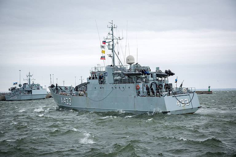 Estonia Launches Naval Operation to Protect Baltic Sea Power Link Following Outages